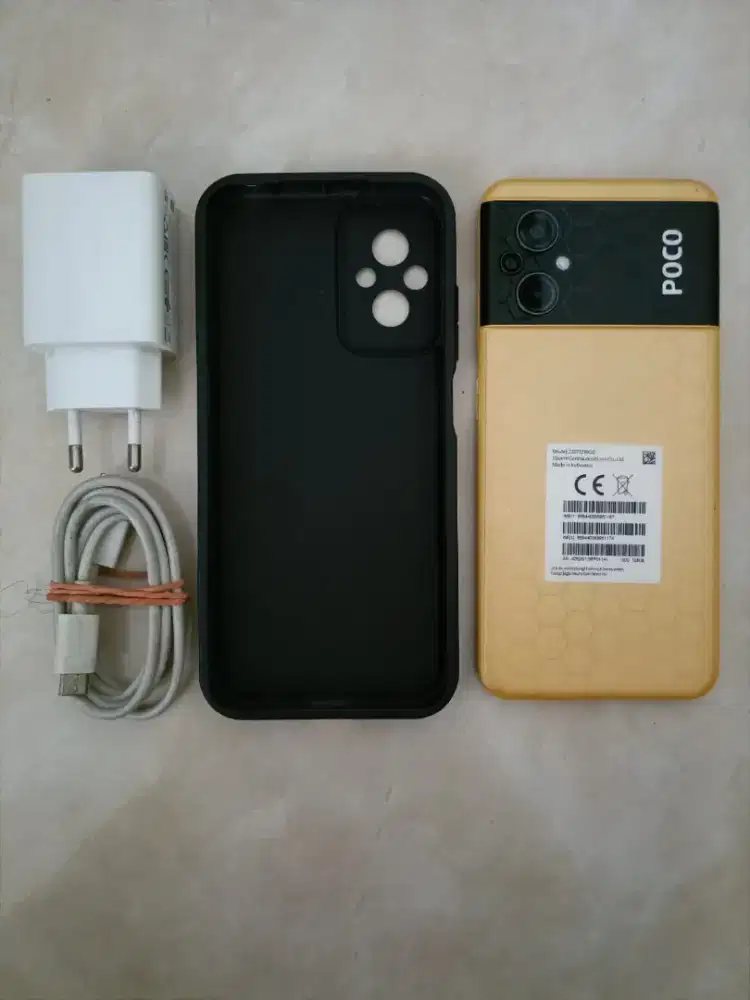 Poco M5 mulus 4/128