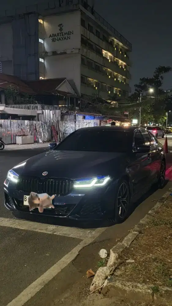 Jual mobil BMW pakaian pribadi mulus pajak panjang