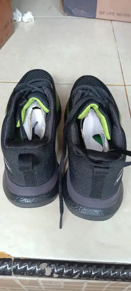 Sepatu Skecher mantul