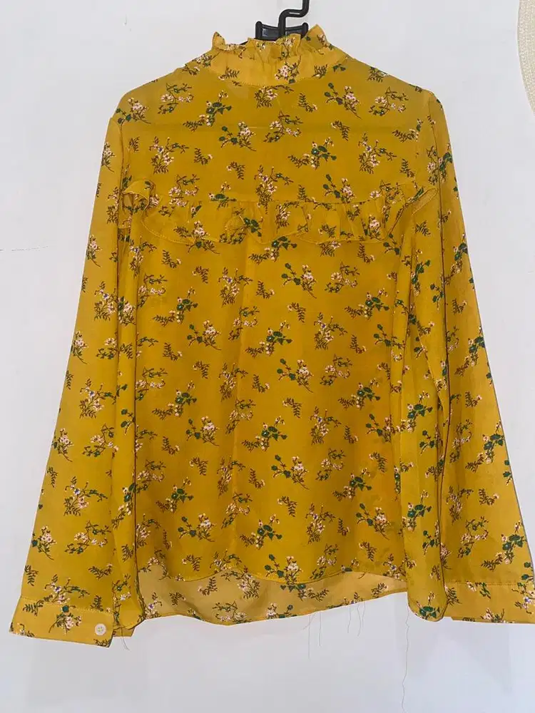 Baju Atasan Cantik