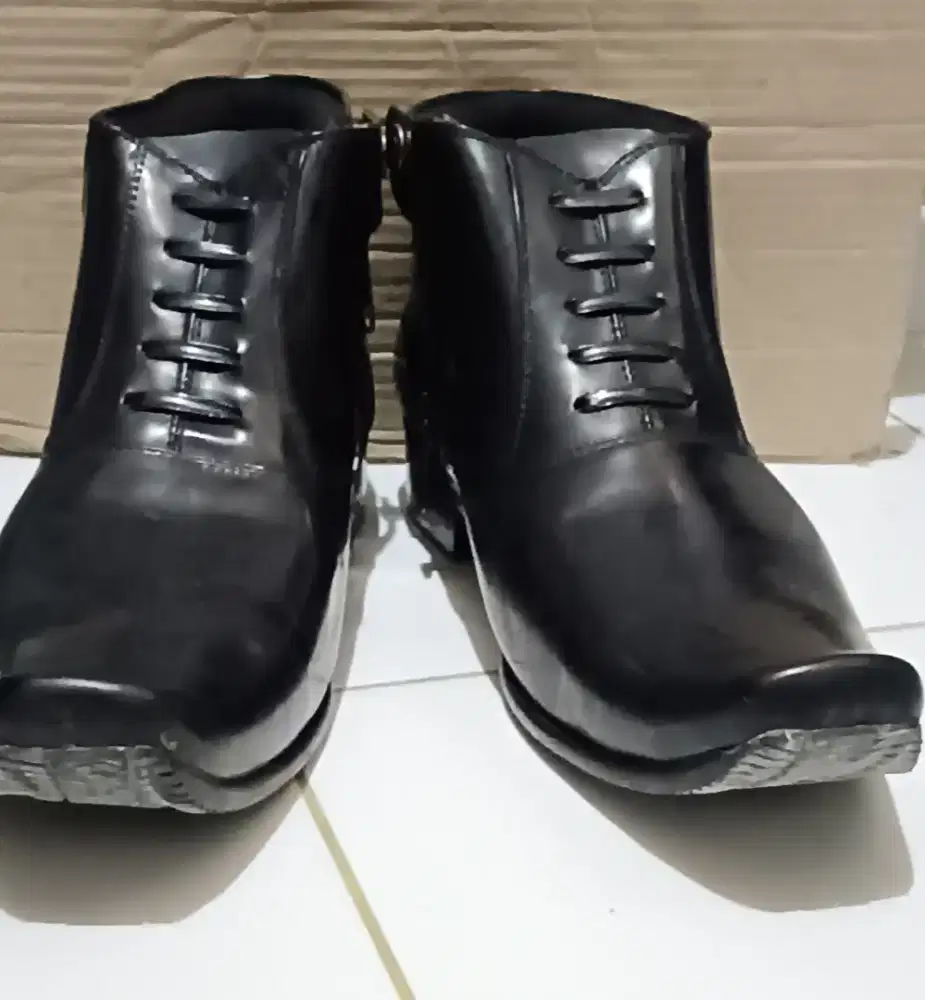 Sepatu Pdh Denawari