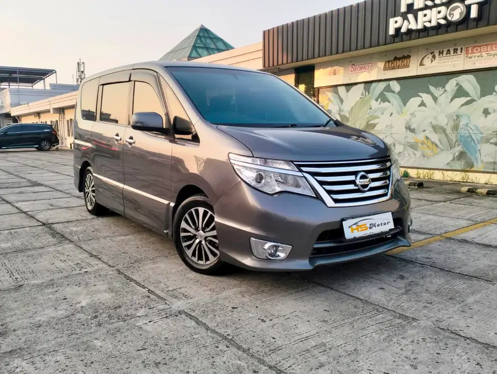 Nissan Serena HWS AT 2015 Istimewa