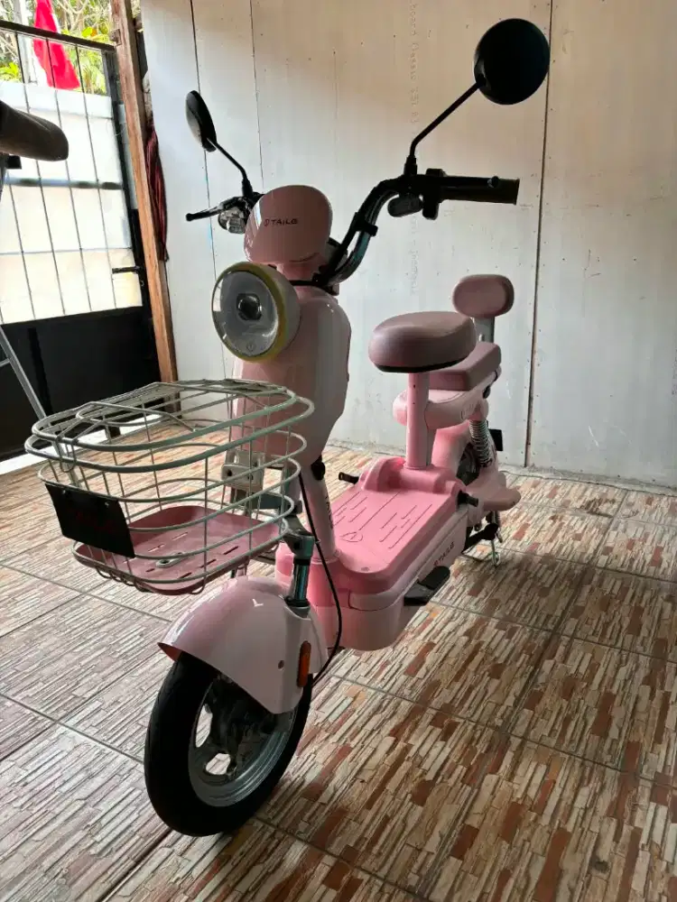 For sale !! MEREK TAILG