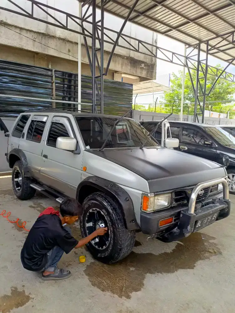 Nissan Terrano King Road Nego