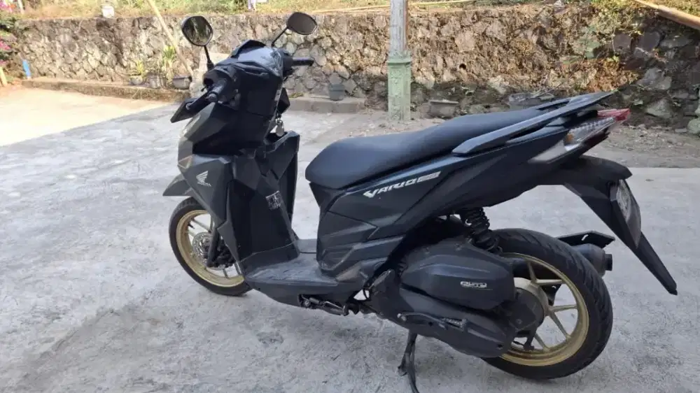 Vario 150cc plat B tahun 2018
