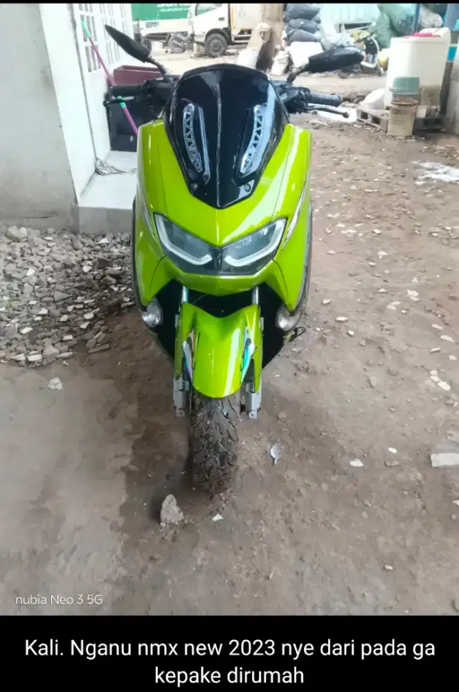Nmax new 2023 edisi jarang dipakai dirumah saja