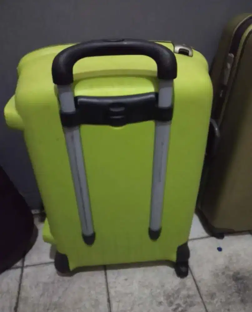Jual aja nih koper 26 inci merek American tourister