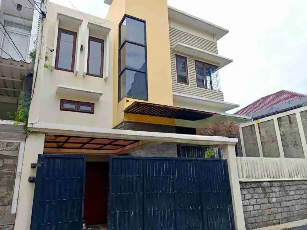 Rumah Cantik Modern di Rawamangun