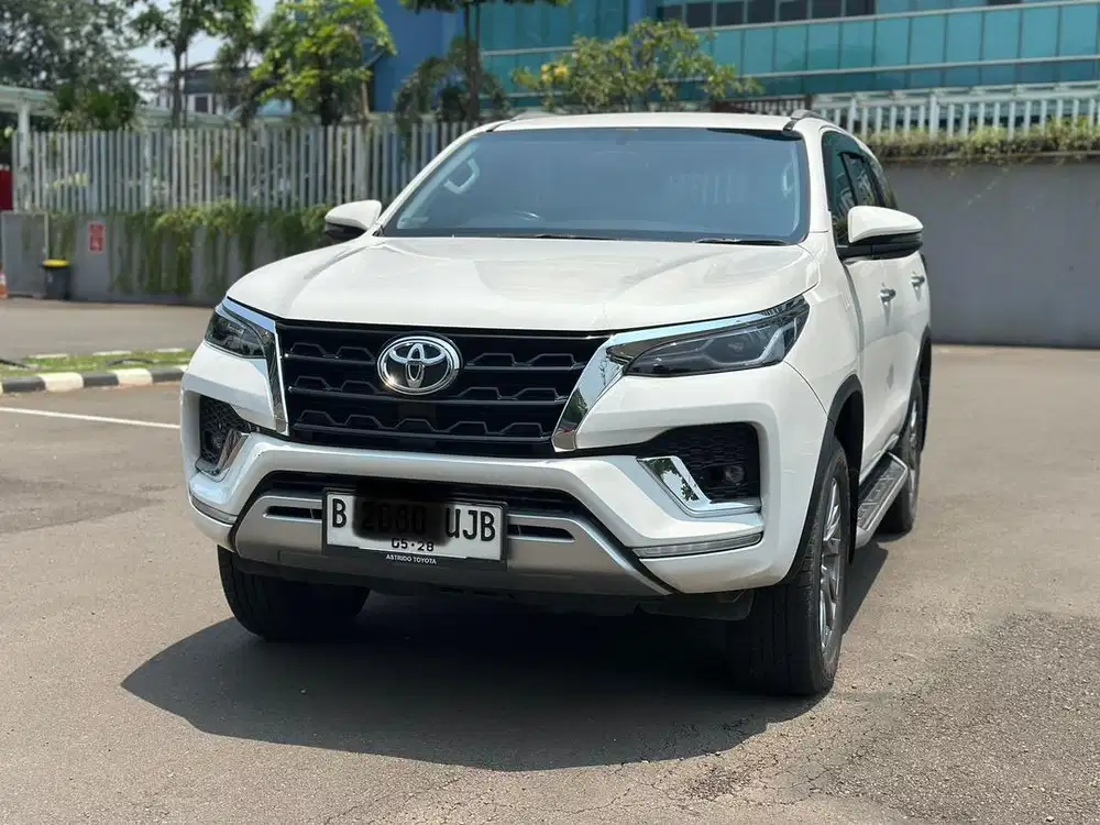 DIJUAL CEPAT MOBIL FORTUNER VRZ 2023