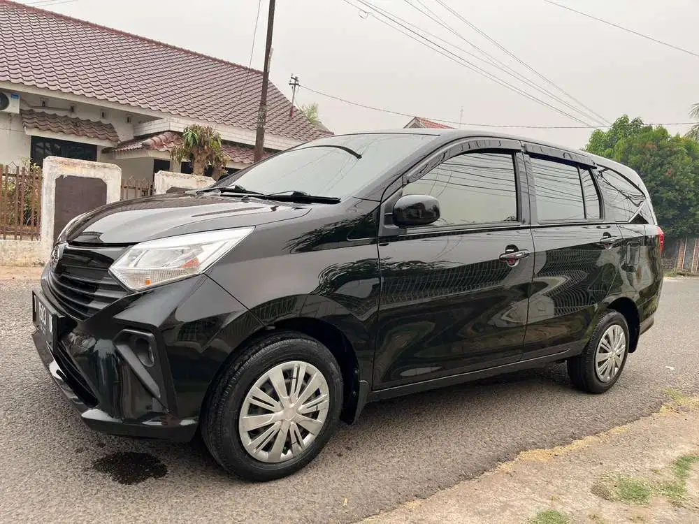 Daihatsu Sigra M MT 2022