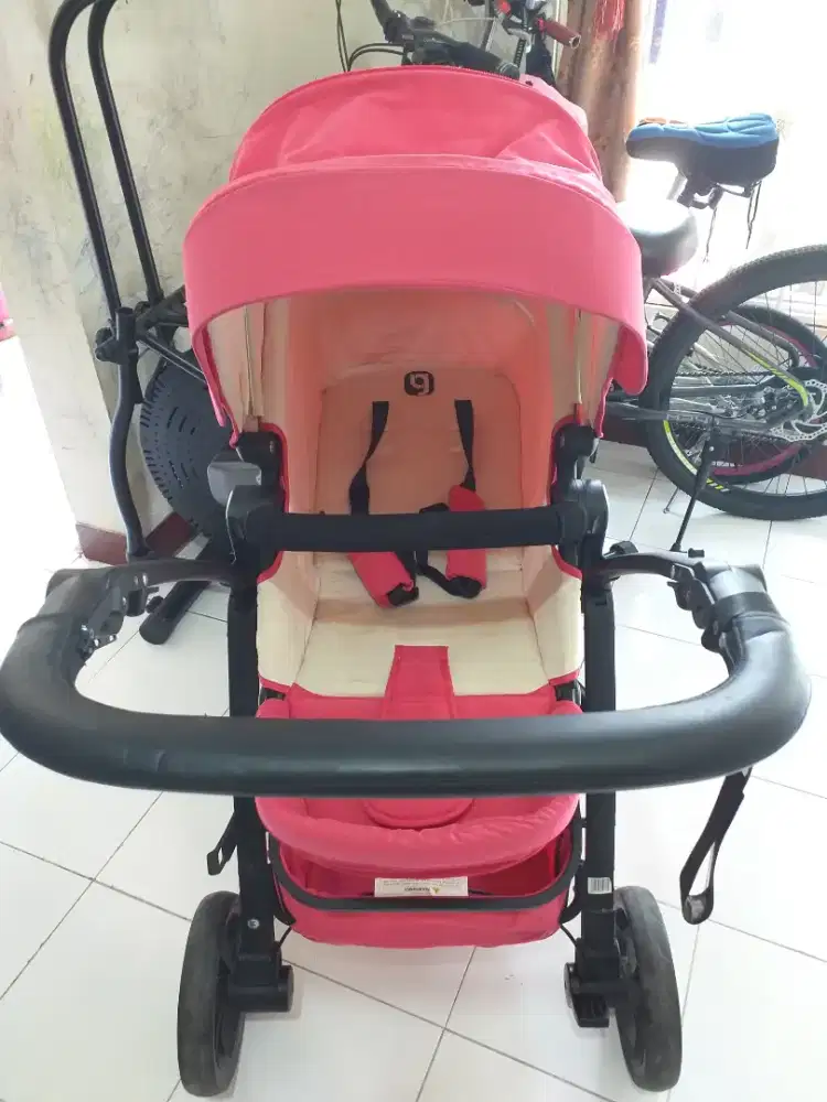 Stroller Cocolatte seri Anglebay Pink langka