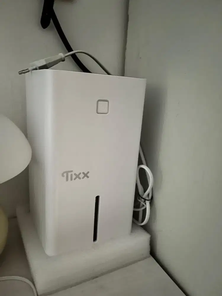 Dehumidifier Tixx 0.9L