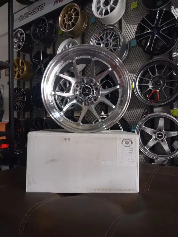 Velg venom6 r18 6x139 lbr9 et0