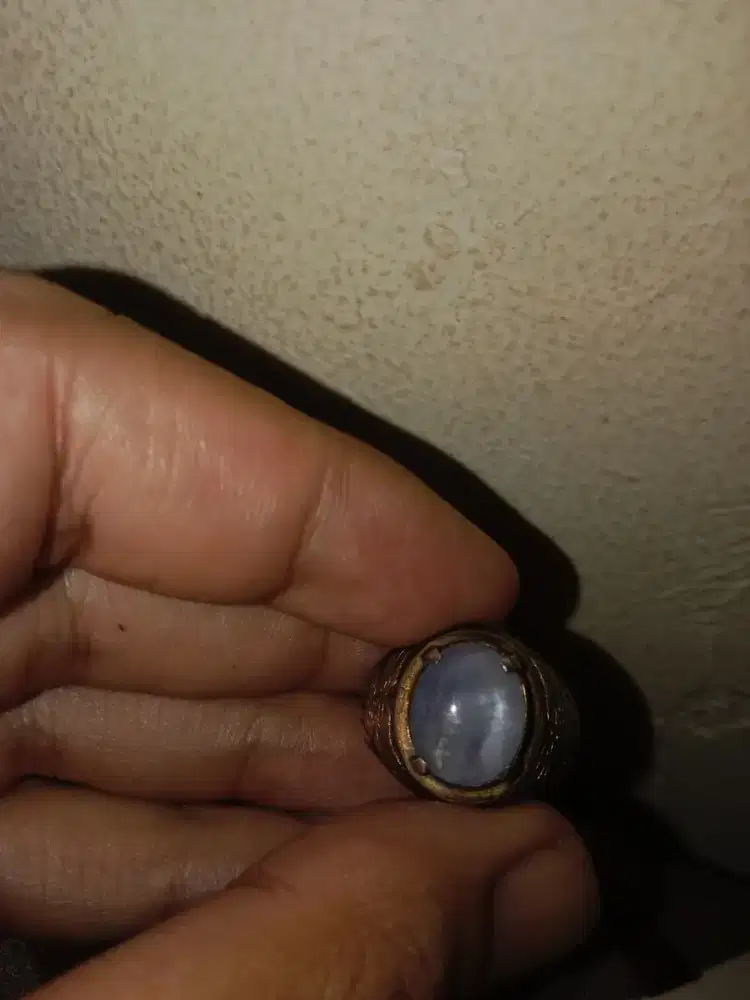 natural star sapphire ceylon