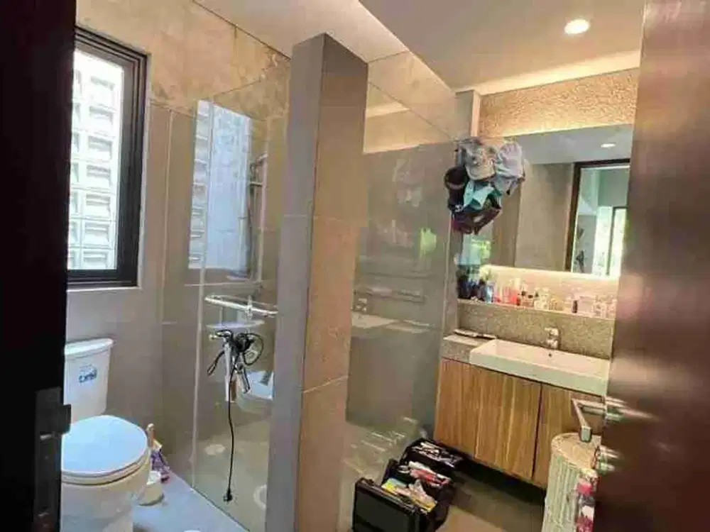 Rumah bagus di jln Ciniru Kebayoran Baru Jakarta Selatan