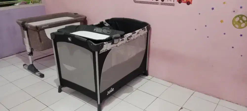 BABYBOX MERK JOIE DAN BABYDOES