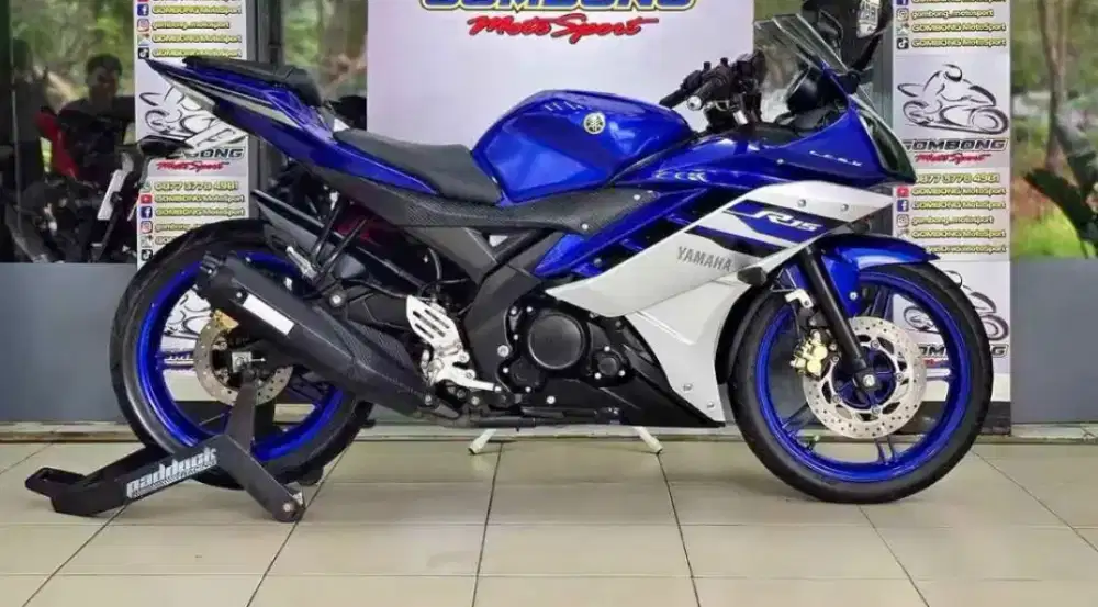 Yamaha R15 2016