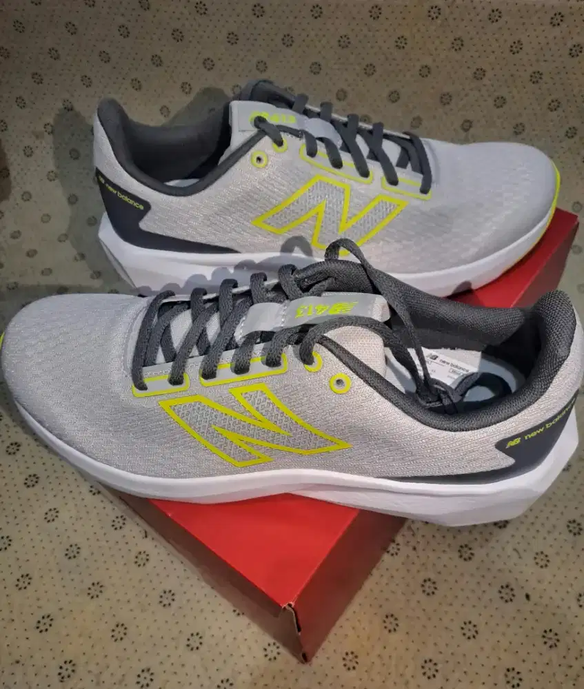 Sepatu New Balance 413 v3