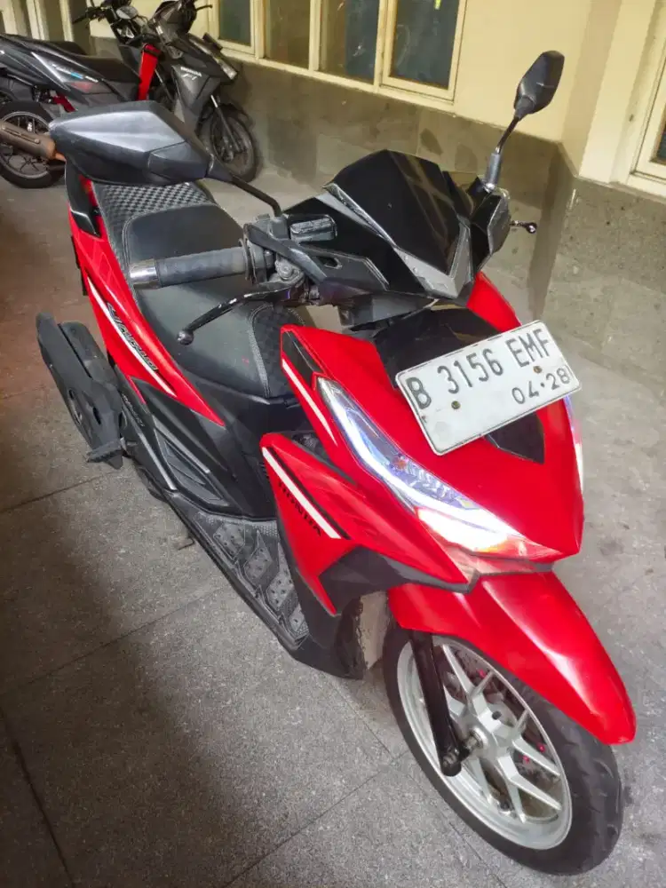 Honda Vario 150cc Tahun 2018 Merah Mulus Terawat