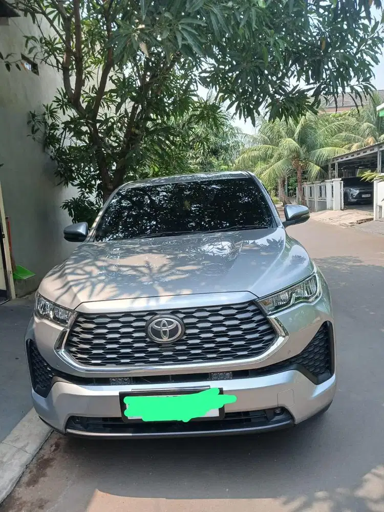 Toyota Kijang Innova Zenix 2.0 V CVT Bensin Tahun 2023 Non Hybrid