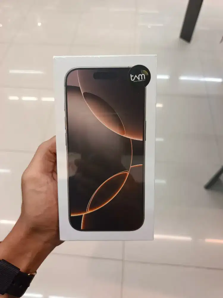 iPhone 16 Promax 512GB Free Adaptor Cicilan 0% Garansi 1 Tahun