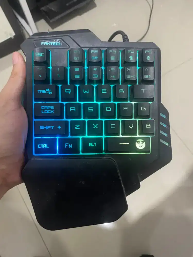 Keyboard Fantech Archer K512 Mobilador