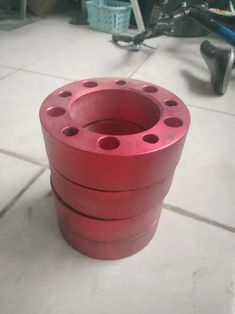 Dijual Adaptor Velg / Roda Merk MEGASOMA - BEKAS (1 Set = 4 Pcs)
