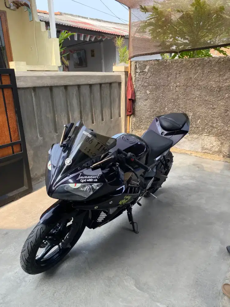 Jual motor R15 V2