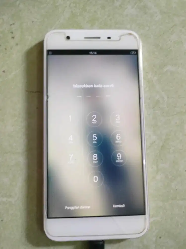 Oppo F1s nyala tapi kekunci