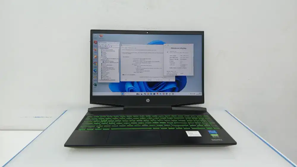 Hp pavilion gaming 15 intel core i5-11300H RTX3050 8/512