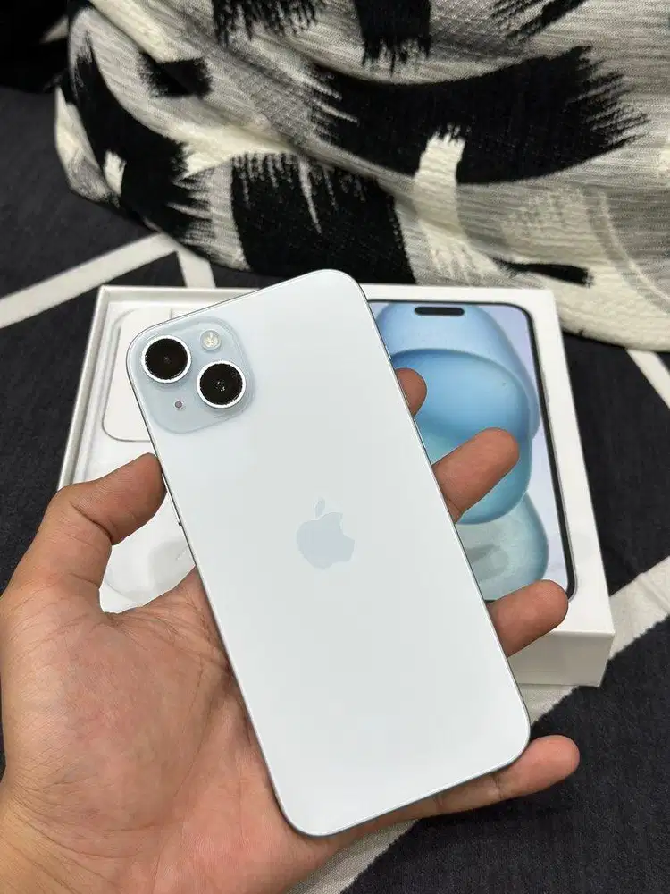 IPHONE 15 128GB INTER GARANSI ON SAMPAI DESEMBER FULLSET ORIGINAL