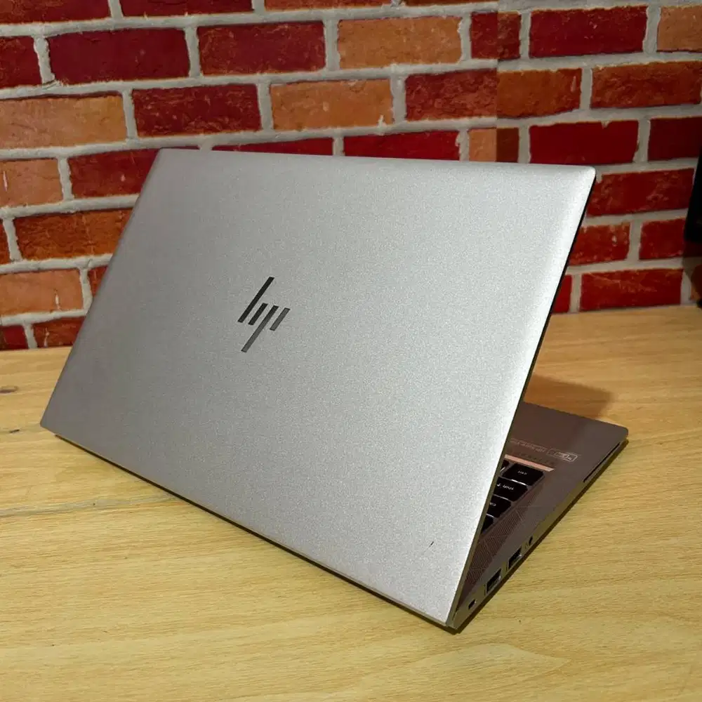 Laptop HP Elitebook Intel Core i5 Gen 11th 16/256 Mulus Backlight Eleg