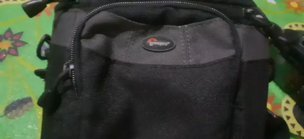 Jual cepat tas kamera lowepro masih mulus