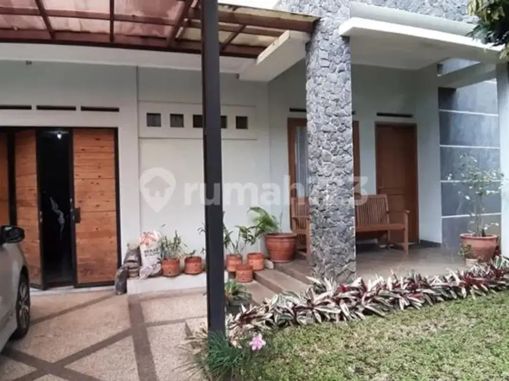 Rumah Siap Huni di Cigadung Bandung, One Gate & Security 24 Jam
