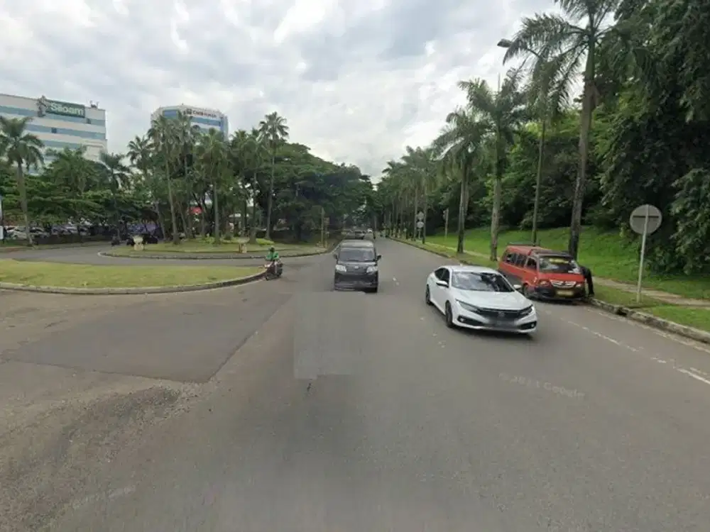 Tanah Lippo Cikarang: LT 4003 m2 bisa + 3370 m2, Pinggir Jln Utama