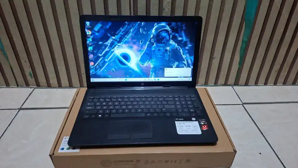 Laptop Hp 15-db0xxx -Amd Ryzen 3 -4GB -SSD 256GB -Desaigner -GRESS