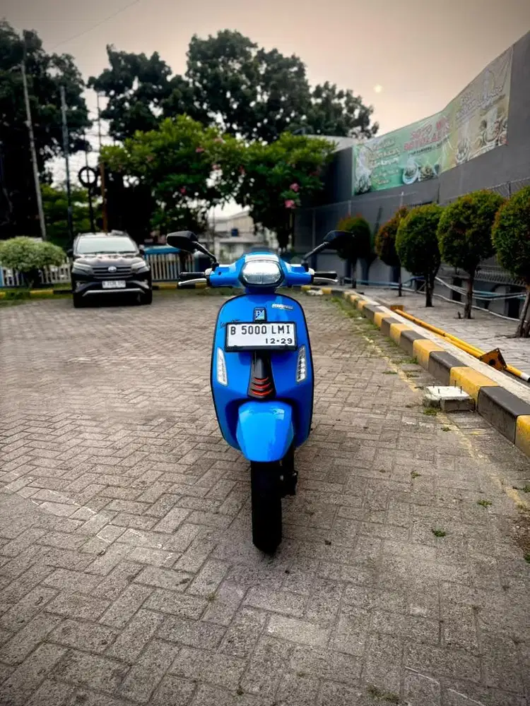 VESPA SPRINT S NEW MODEL 2024 BIRU - TERMURAH