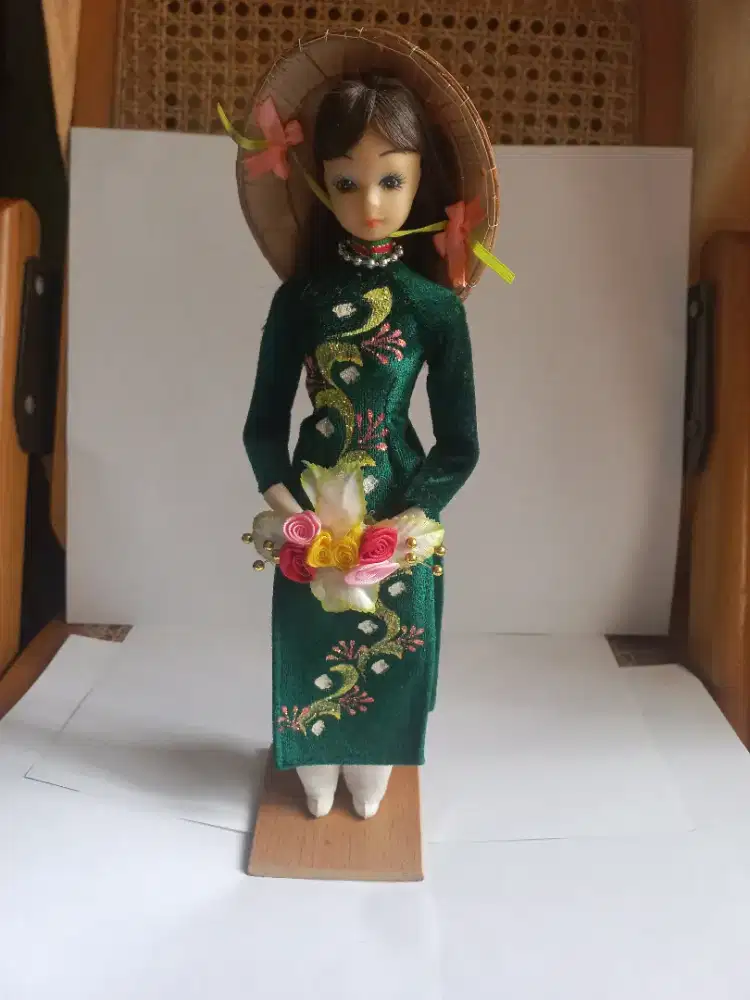 Figure barbie versi vietnam