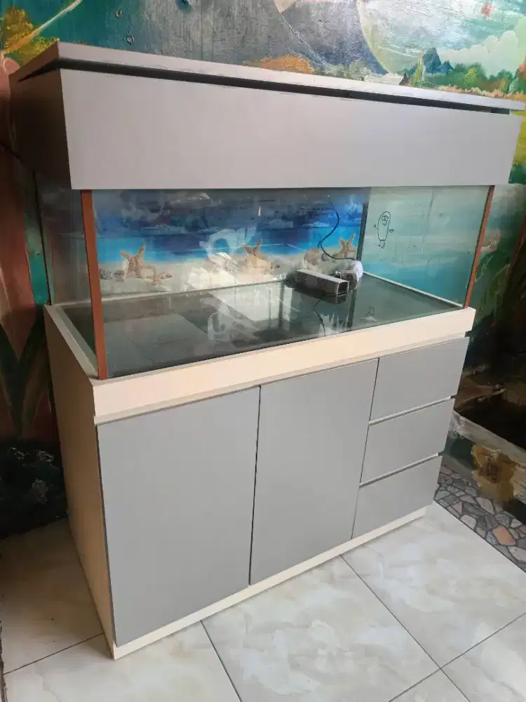 Lemari Aquarium