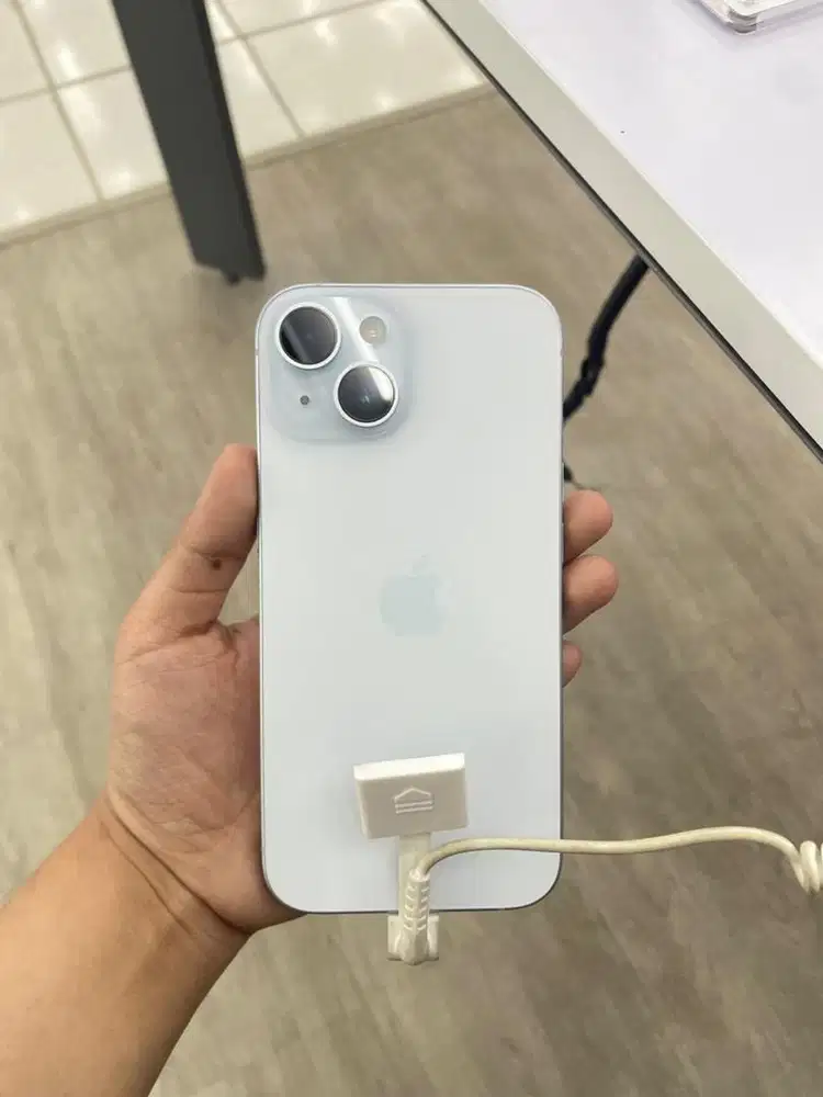 Iphone 15 128 New