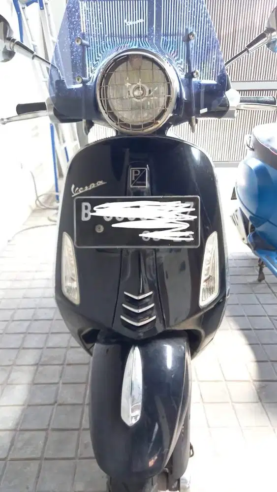 DIJUAL VESPA PRIMAVERA 150 2014