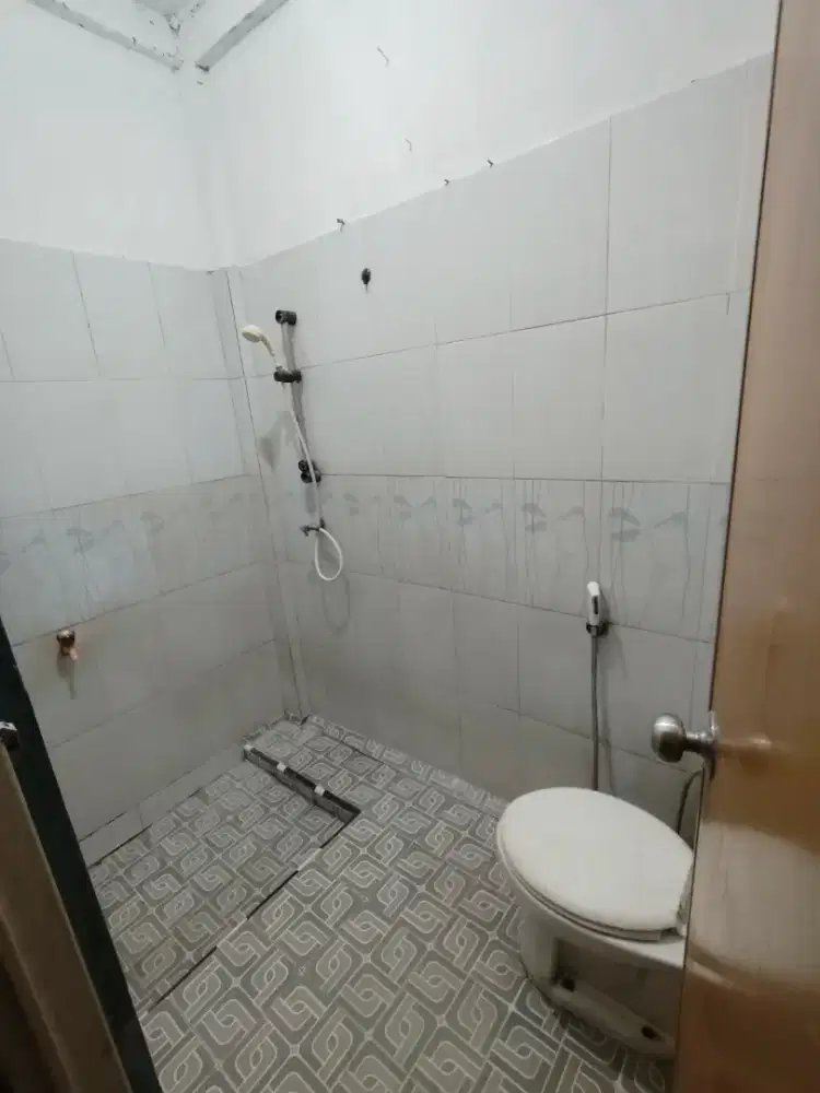 Dikontrakkan rumah