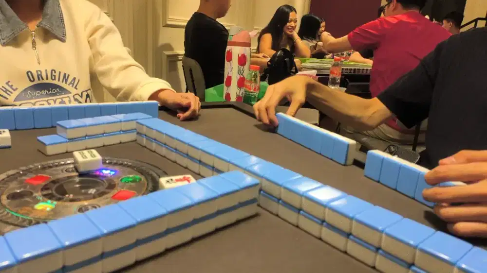 Dicari : Game Master di Cafe Boardgame (Mahjong) di Modernland.