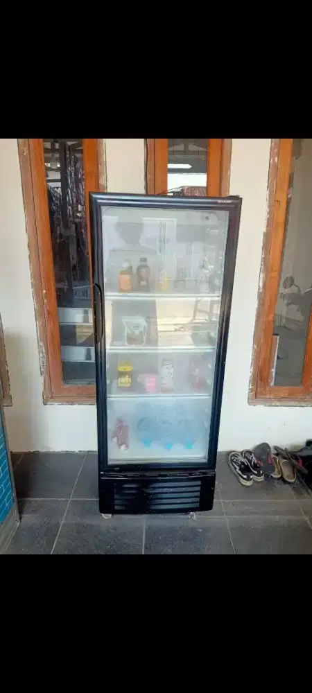 Showcase sharp normal dingin siap pakai