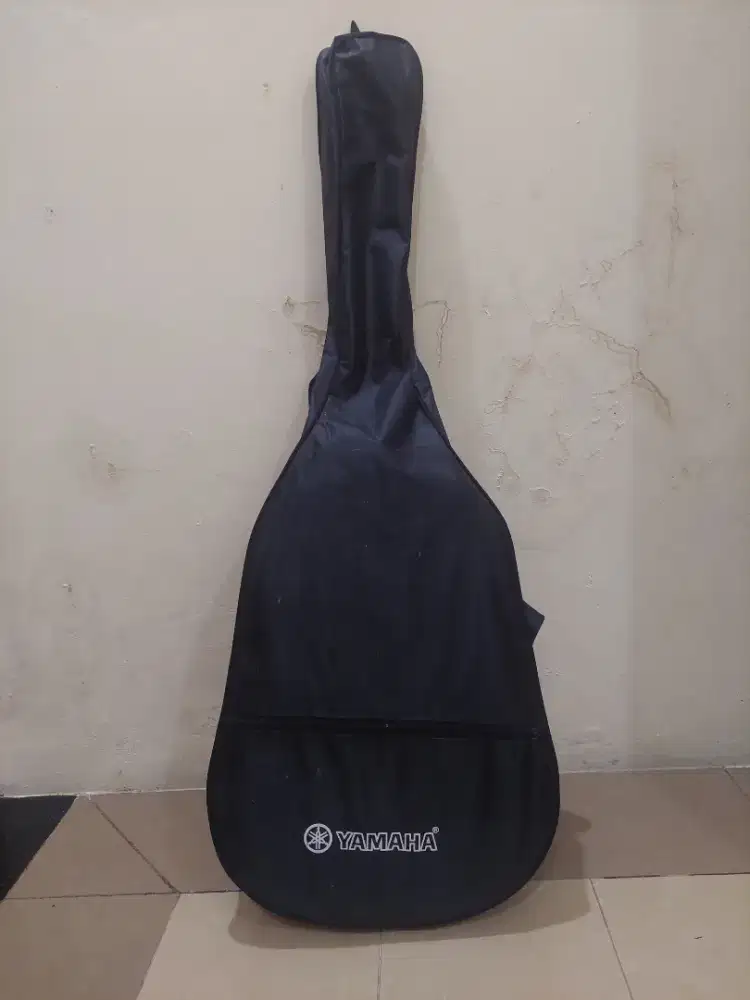 Jual gitar yamaha mulus