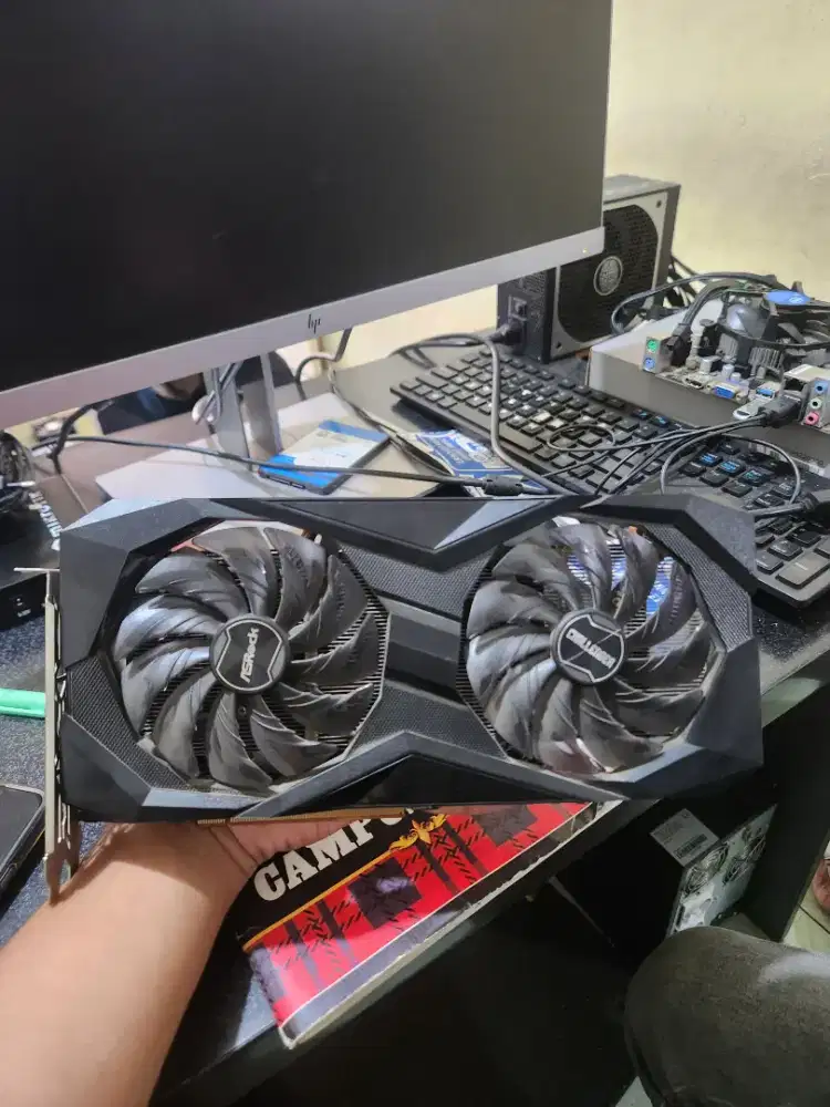 Vga AMD Radeon RX6600XT GDDR6 8GB