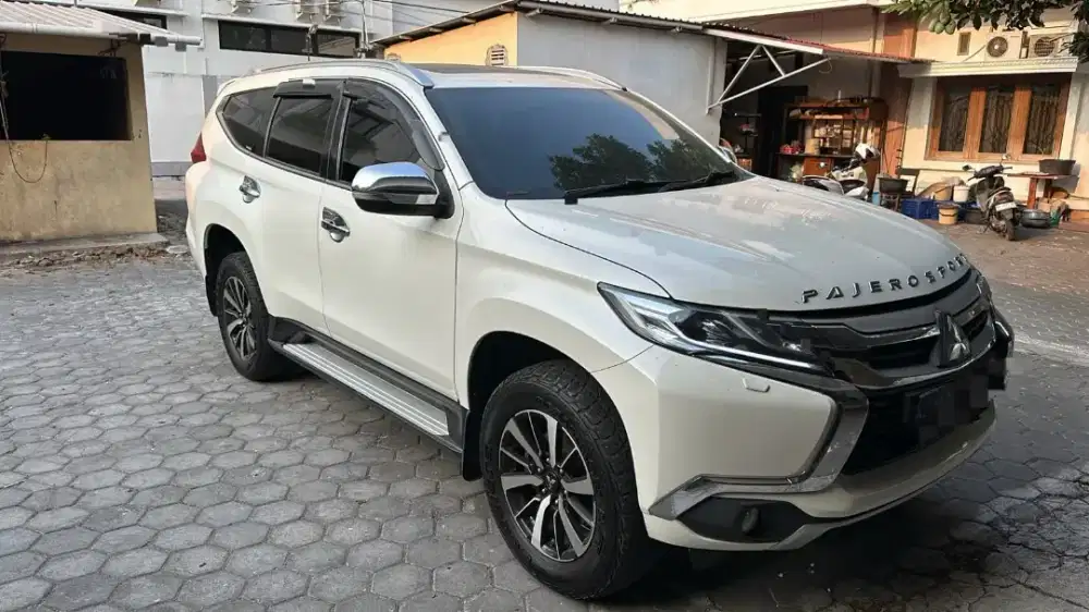 Pajero Dakar 4x2 AT Diesel 2016