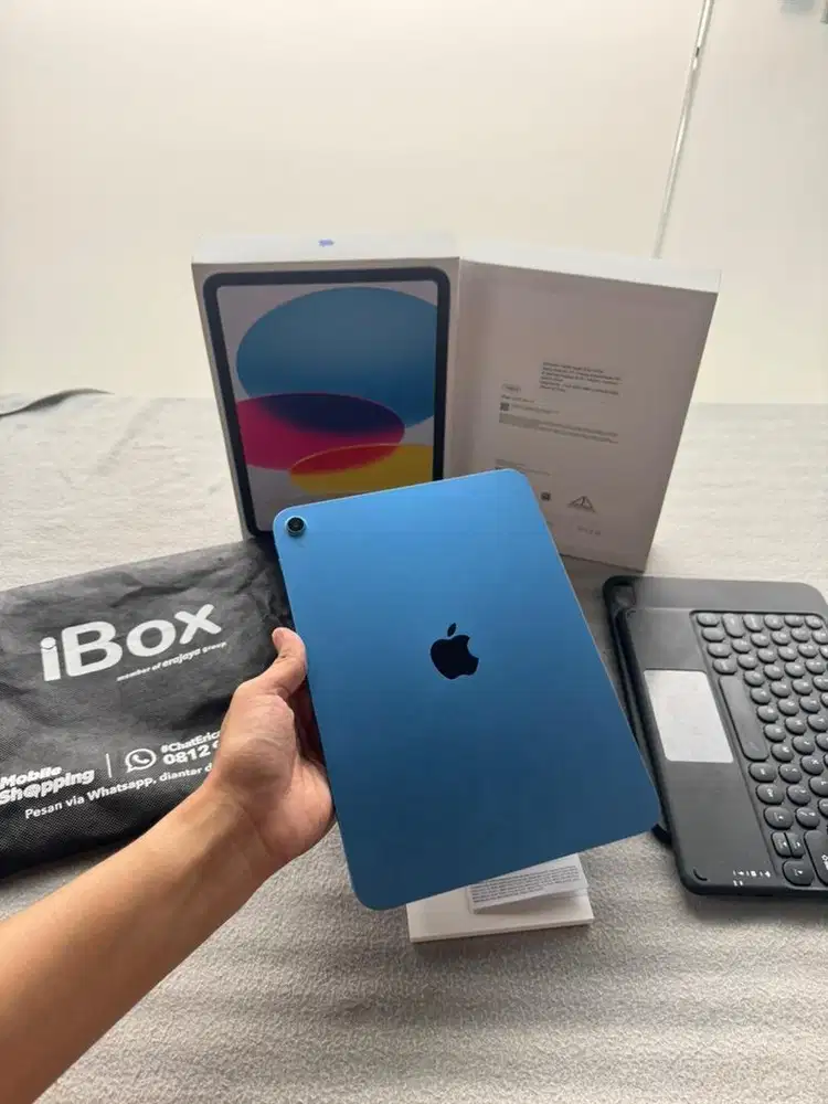 iPad Gen 11 128gb iBox Garansi On + Keyboard