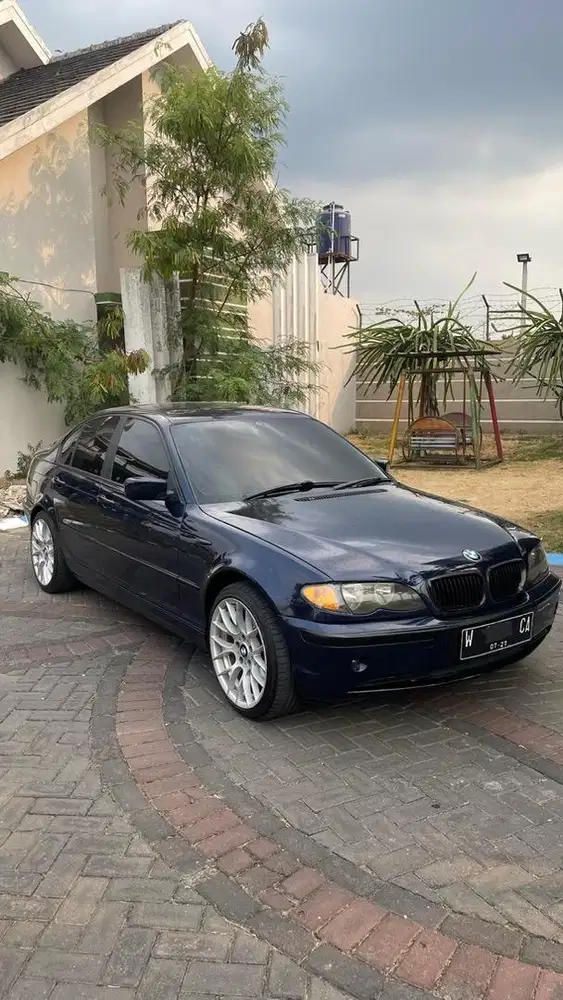 BMW E46 M43 Mauritius Blue
