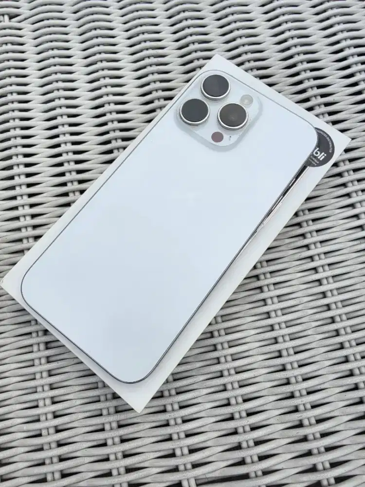 Iphone 16 Pro Max; White 256GB; No Minus; Ex Ibox